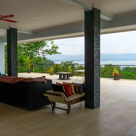 House Of Belasun Pelabuhan Ratu Exterior photo