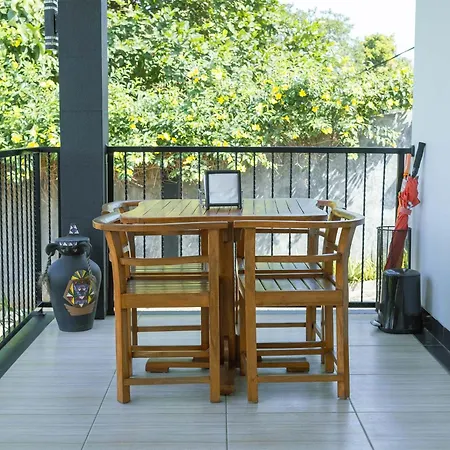 House Of Belasun Pelabuhan Ratu Exterior photo